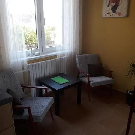 Δωμάτια σε οικογενειακή κατοικία Anezka Lednice